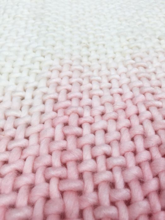 throw acrylic woven pink dip dye design 130x170cm